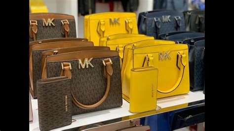 michael kors outlet vs retail|michael kors outlet sale clearance.